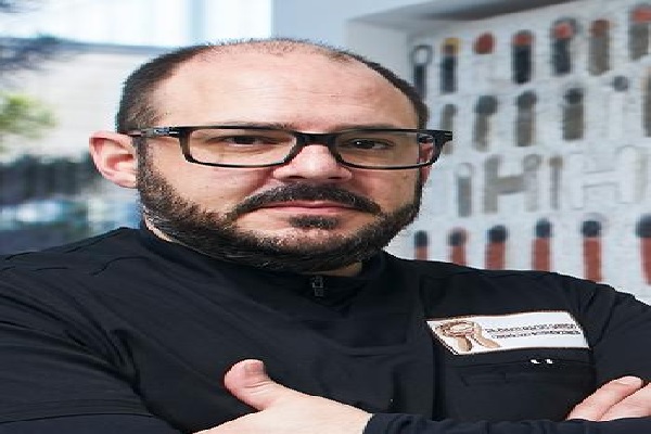 Enrico Macías Garrido