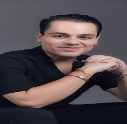 Javier Hernández Balmori
