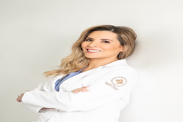 Carolina Mora