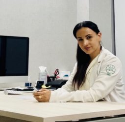 Elizabeth León Manríquez